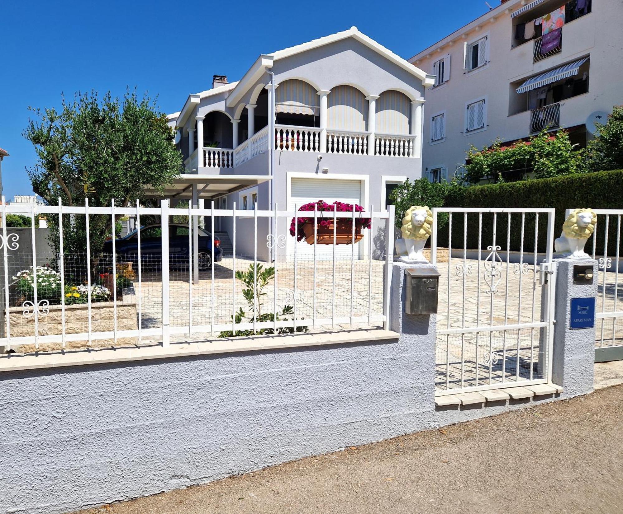 Cosy Villa Near The Beach Zára Kültér fotó
