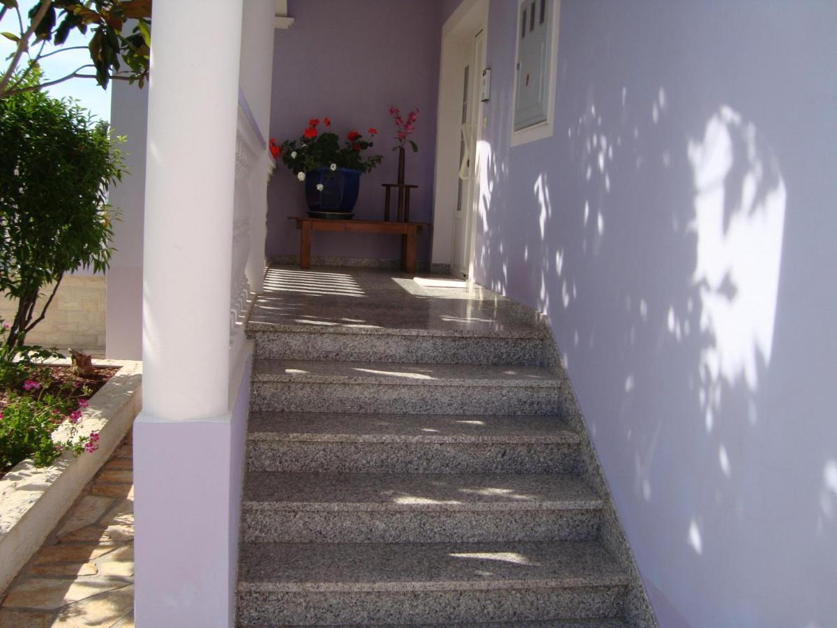 Cosy Villa Near The Beach Zára Kültér fotó